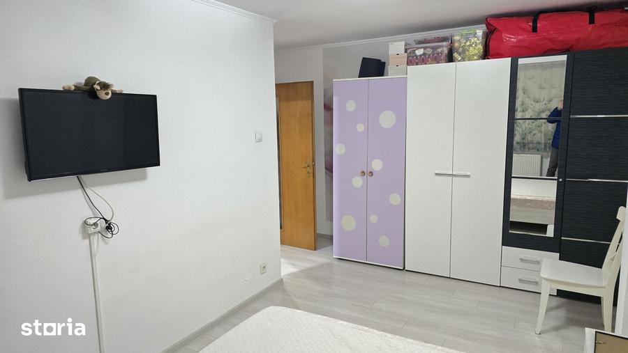 Apartament cu 3 camere decomandat în Mărăști