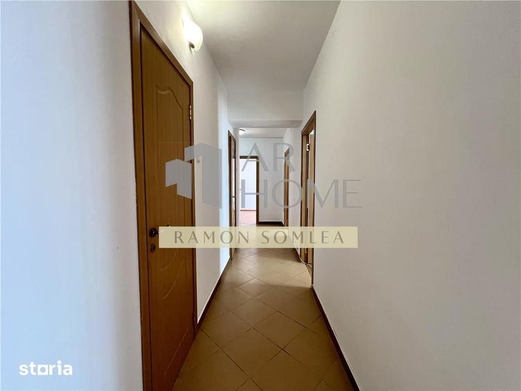 Apartament cu 3 camere decomandat în Ultracentral