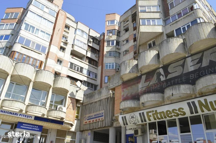 Apartament cu 4 camere în Tudor Vladimirescu