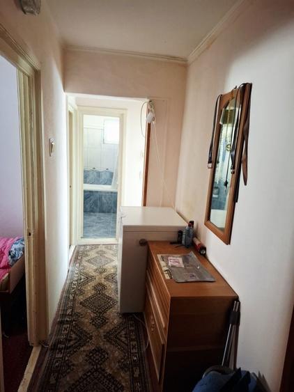 Apartament cu 3 camere decomandat în Nicolae Bălcescu