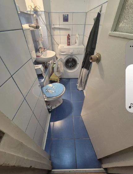 Apartament cu 3 camere decomandat în Cornișa