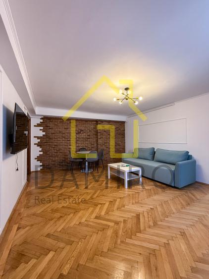 Apartament cu 3 camere semidecomandat în Kogălniceanu
