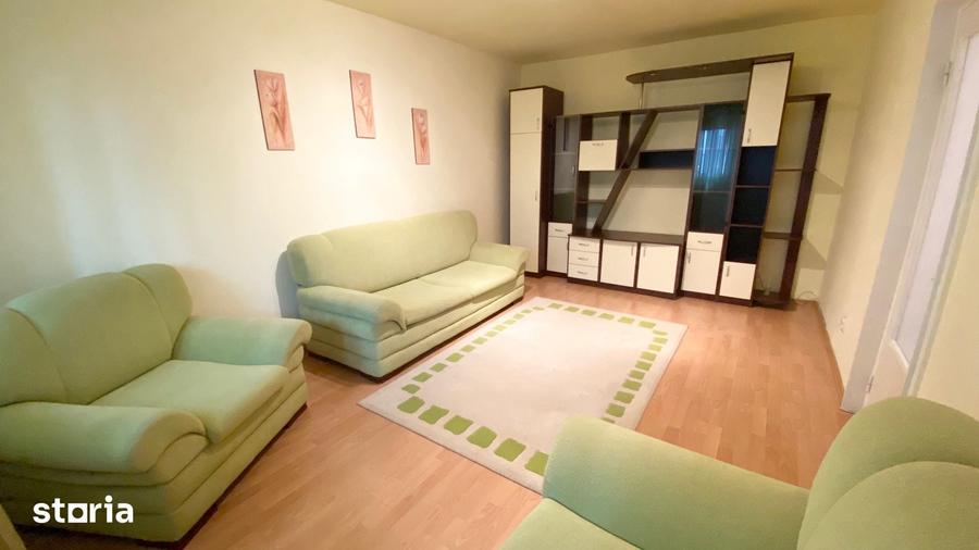Apartament cu 2 camere decomandat în Titan