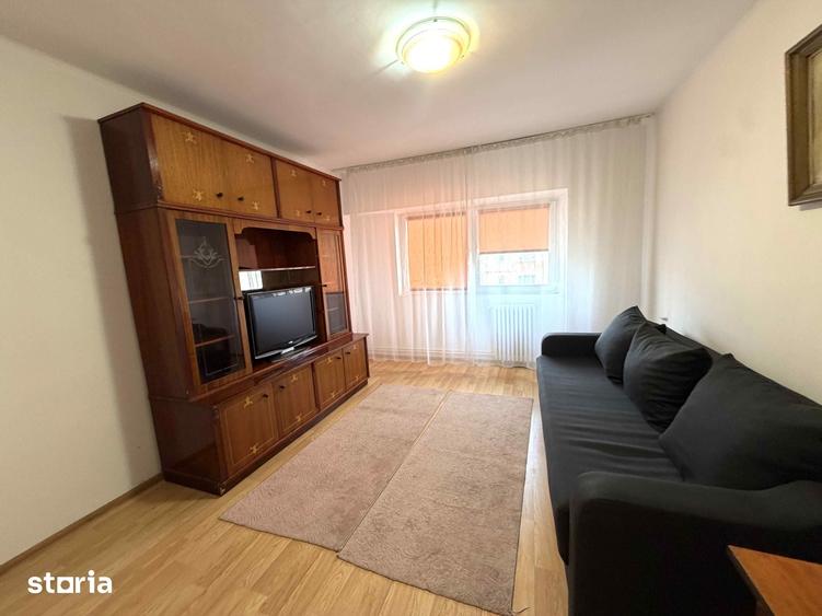 Apartament cu 2 camere decomandat în Gară