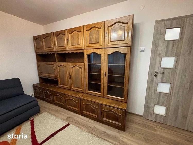 Apartament cu 3 camere decomandat în Budai