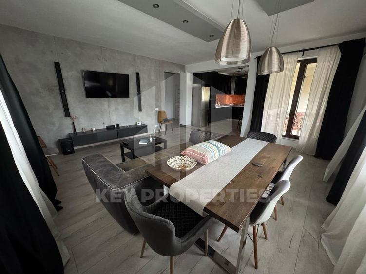 Apartament cu 3 camere decomandat, mobilat în Pipera