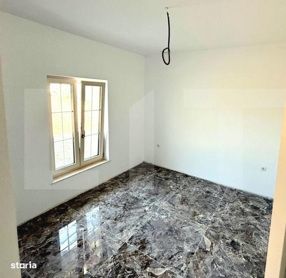Casă cu 4 camere cu Teren 898 Mp în Central