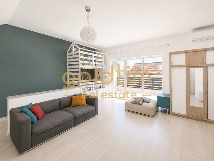 Duplex cu 4 camere cu Canalizare în Pipera
