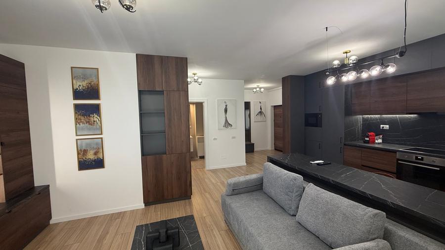 Apartament cu 2 camere decomandat în Central