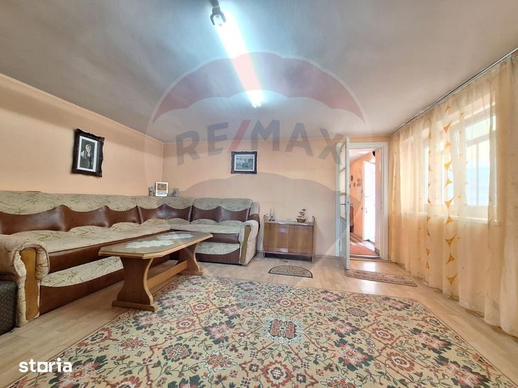 Casa cu panorama superba asupra ora?uluiMedia?, str. Ulmului nr. 13A - 3