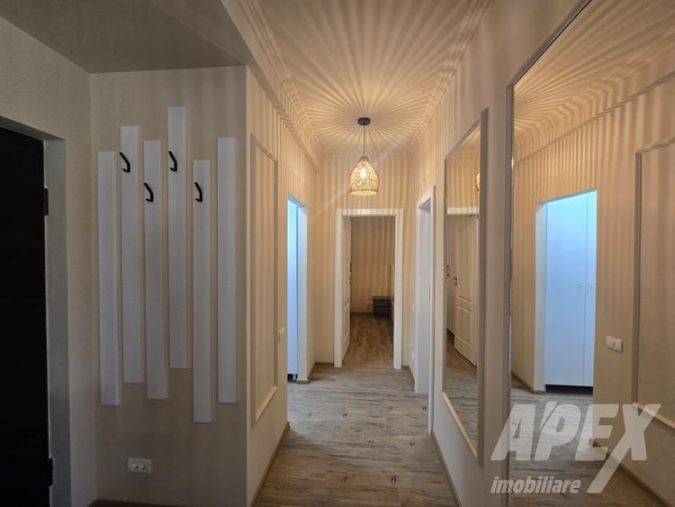 Apartament cu 2 camere decomandat, mobilat în Decebal