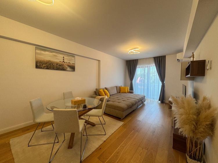 Apartament cu 2 camere decomandat, mobilat în Băneasa
