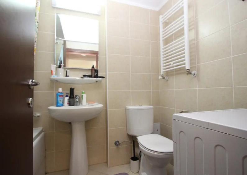Apartament cu 2 camere semidecomandat, mobilat în Obor