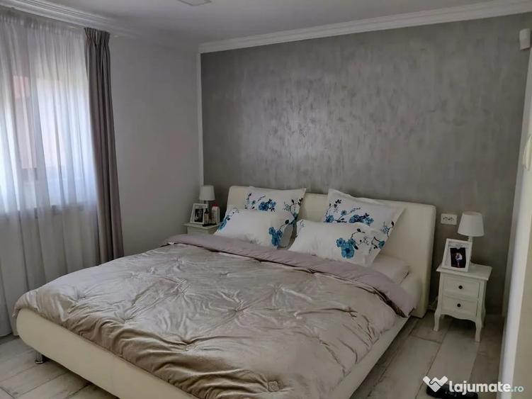 Casă cu 4 camere cu Teren 800 Mp în Șendreni