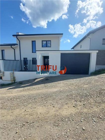 Duplex P+E finisat zona Dealul Furcilor cu piscina exterioara - 2