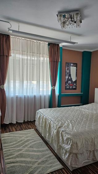 Apartament cu 3 camere decomandat, mobilat în Exterior Vest