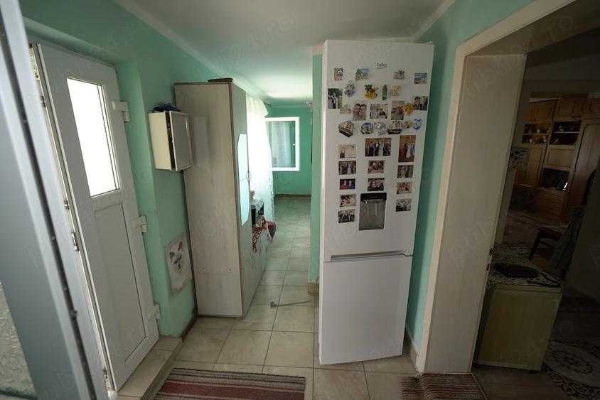 Casă cu 2 camere cu Teren 1100 Mp în Oarța de Sus