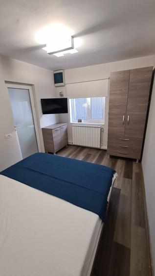 Apartament cu 2 camere semidecomandat în Delfinariu