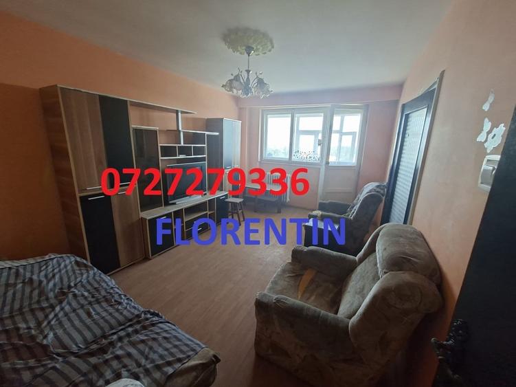 Apartament cu 3 camere decomandat în Drumul Taberei