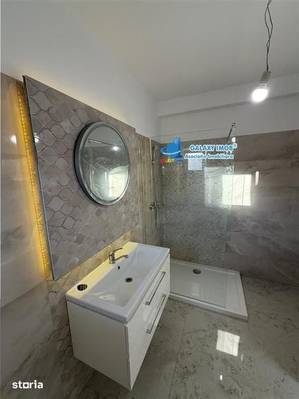 Casă cu 6 camere cu Teren 300 Mp în Central