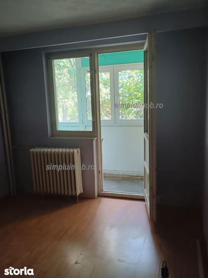 Apartament cu 4 camere în Sălăjan