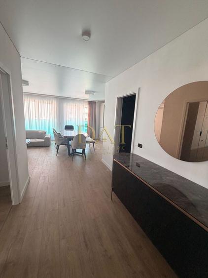 Apartament cu 3 camere în Zorilor