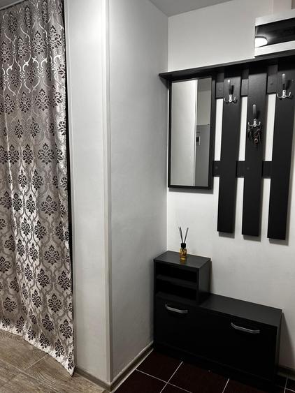 Apartament cu 2 camere decomandat în Bârzești