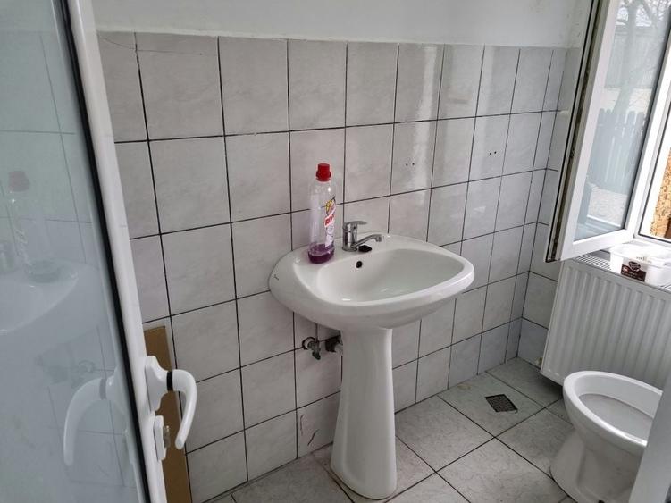 Spațiu comercial, de 100 mp, în Ultracentral