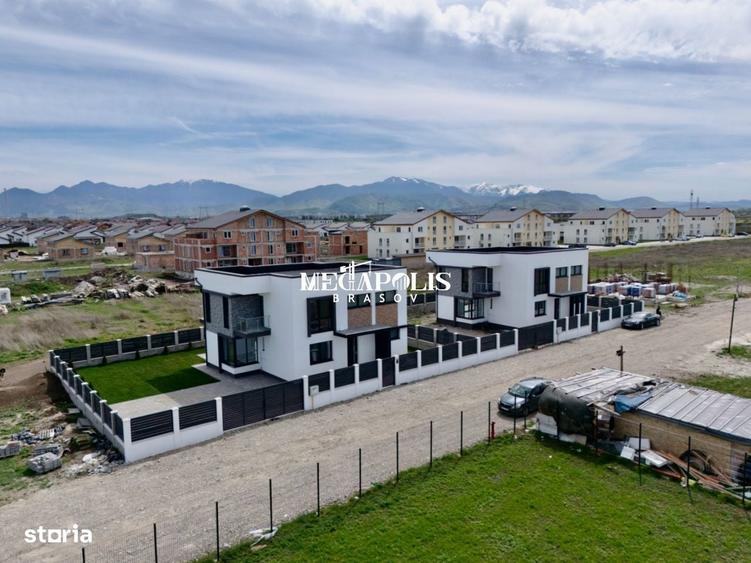 Casă cu 4 camere în Sânpetru