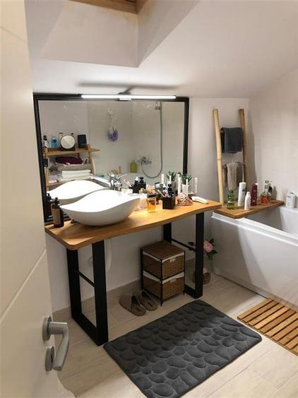 Duplex cu 4 camere cu Teren 250 Mp în Noua