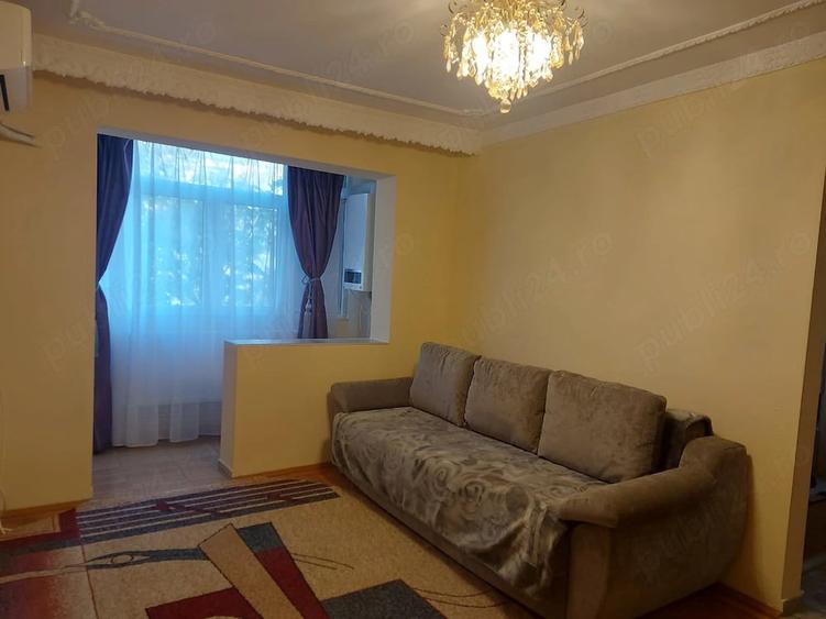 Apartament cu 2 camere semidecomandat în Central