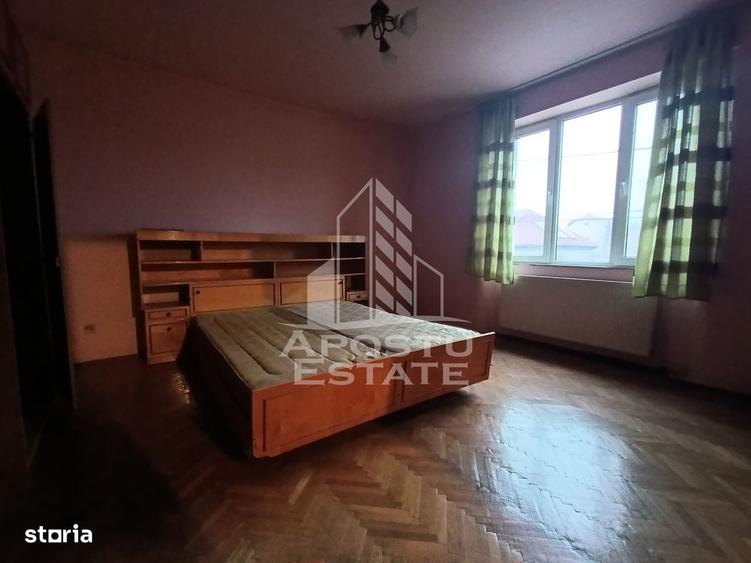 Casă cu 4 camere în Șagului
