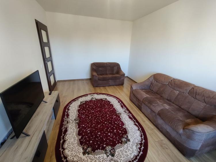 Apartament cu 3 camere decomandat în Calea Dumbrăvii