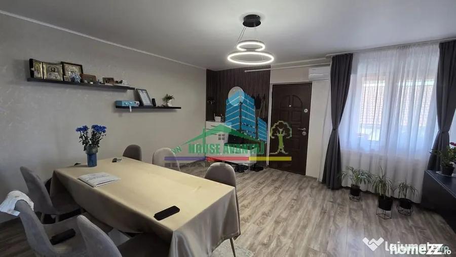 Apartament cu 4 camere decomandat în Vânători