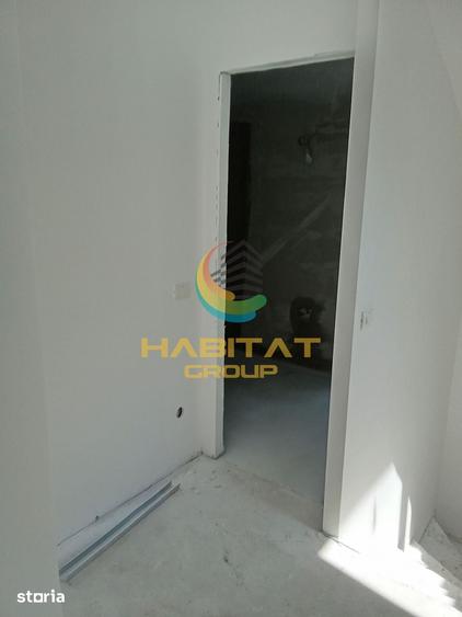 Casă cu 5 camere cu Canalizare în Central