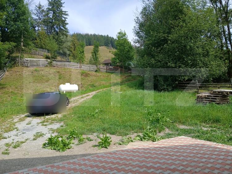 Casă individuală cu 5 camere cu Canalizare în Mănăstirea Humorului