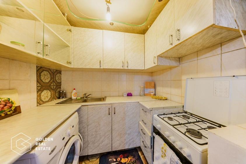 Apartament cu 2 camere semidecomandat în Pârneava