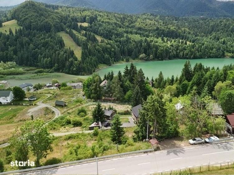 Teren de 1000 mp, în Decebal