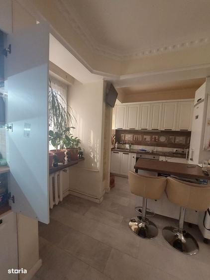 Apartament cu 3 camere în Ultracentral