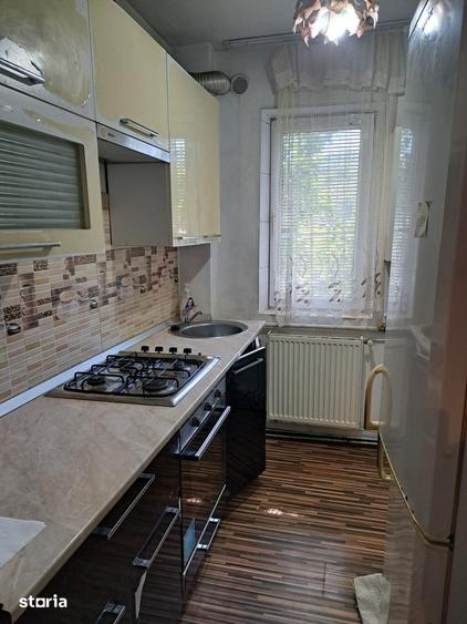 Apartament cu 2 camere semidecomandat în Mircea cel Bătrân