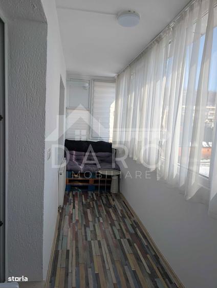 Apartament cu 3 camere decomandat în Tudor