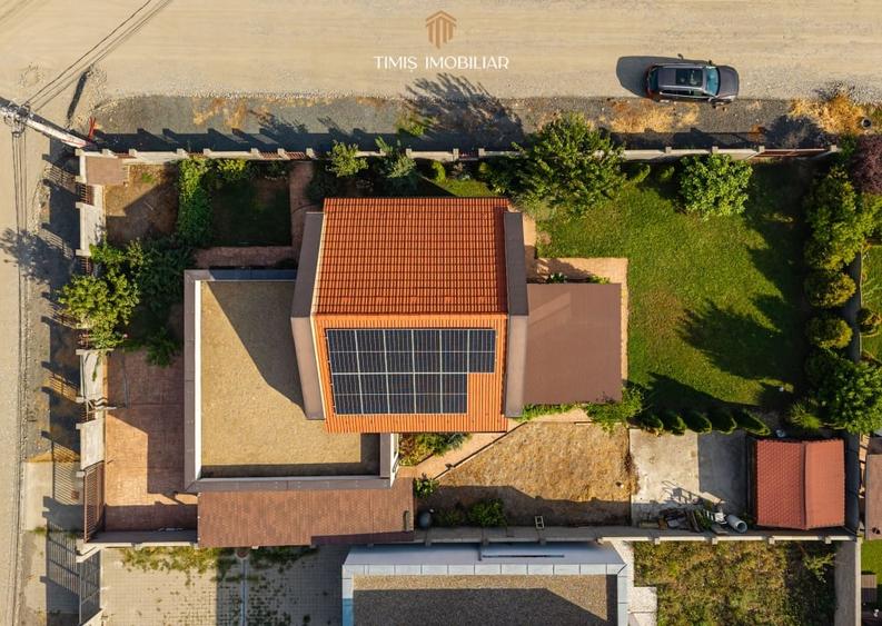 Casă individuală cu 5 camere cu Canalizare în Săcălaz