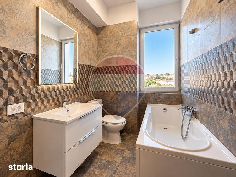 Apartament cu 3 camere în Km 5