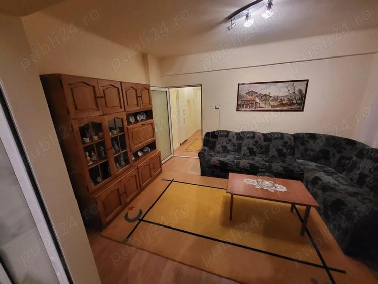 Apartament cu 2 camere nedecomandat în Central