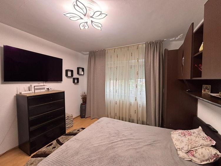Apartament cu 2 camere în Vasile Aaron