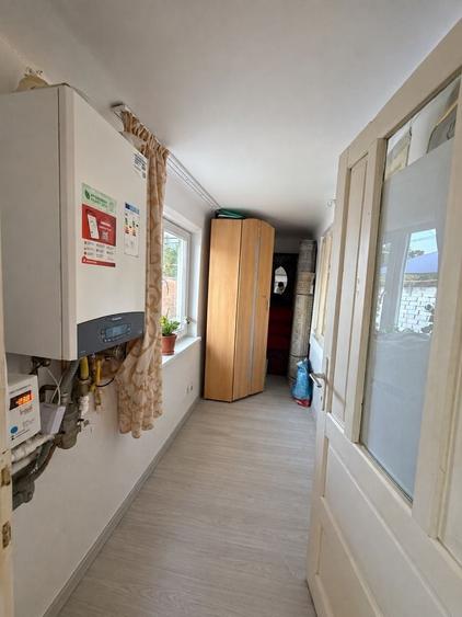 Casă cu 4 camere decomandat în Exterior Vest