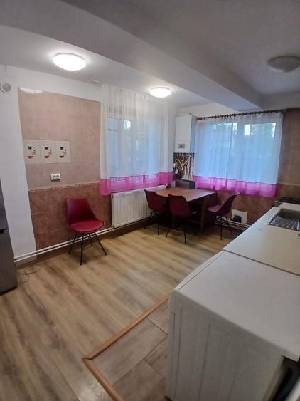 Casă cu 2 camere cu Teren 400 Mp în Iris