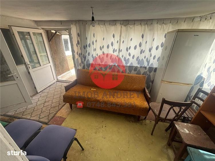Casă cu 3 camere în Central