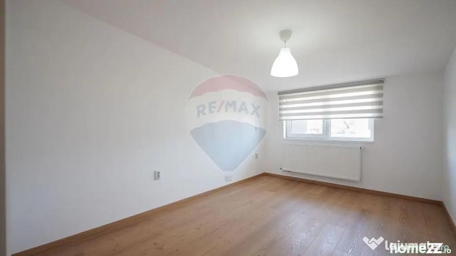 Casă cu 4 camere cu Teren 103 Mp în Tărlungeni