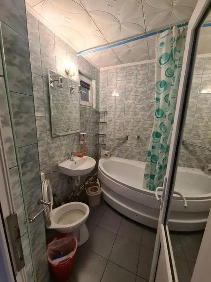Apartament cu 2 camere decomandat, mobilat în Tomis Nord